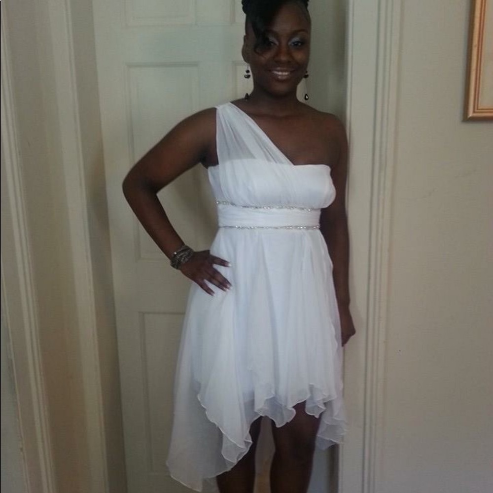 White One Shoulder Dress